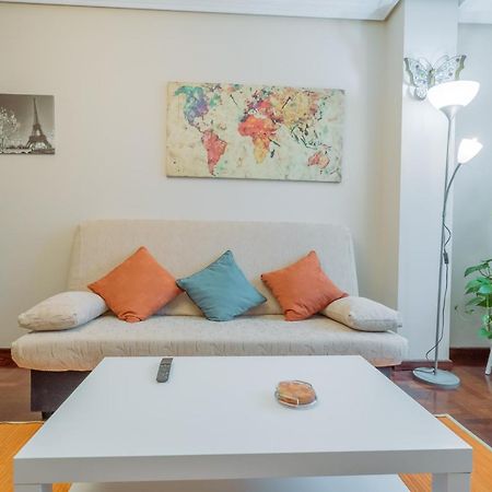 Luminoso Y Acogedor Apartamento 기욘 외부 사진